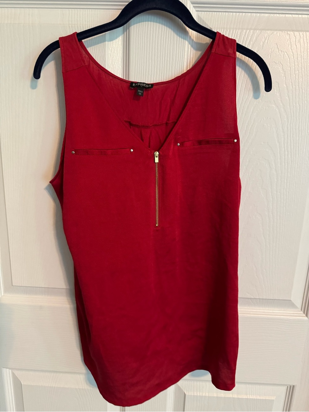 Express Red Zip Front Sleeveless Blouse Size L V-Neck Tank